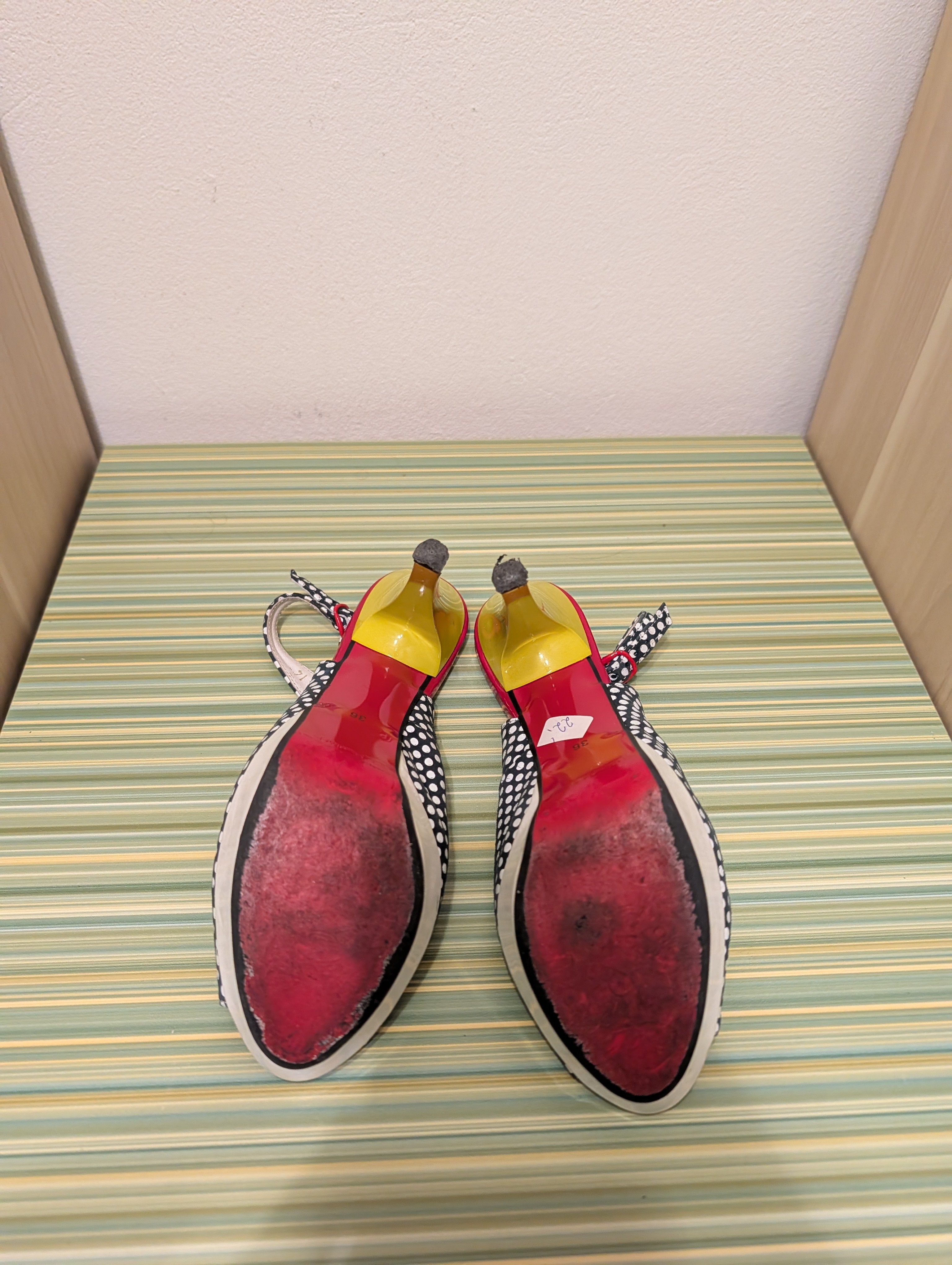 Buty na obcasie Massimo Pol grochy 36 - podeszwa