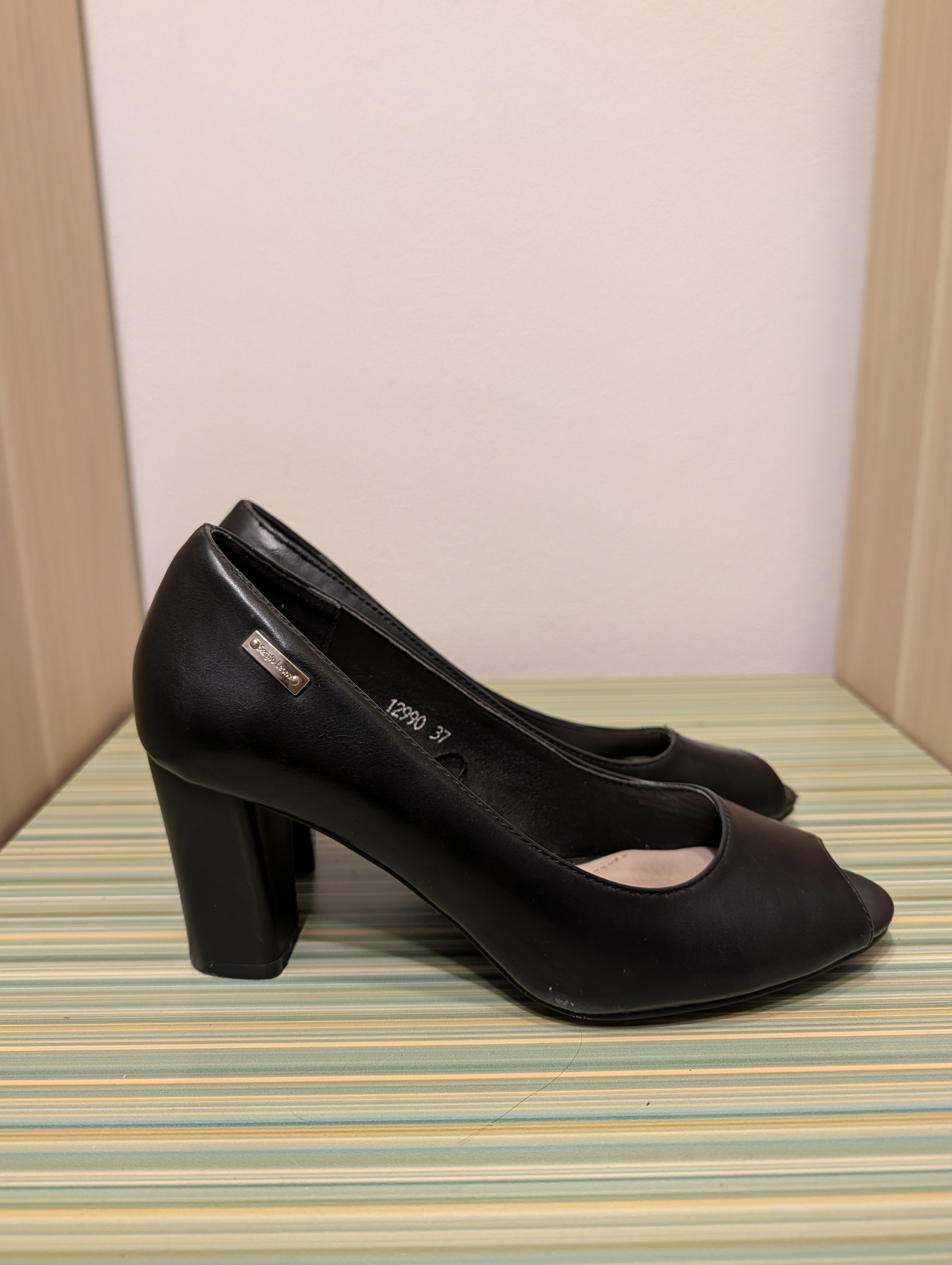 Czółenka peep-toe czarne słupek 37 - bok