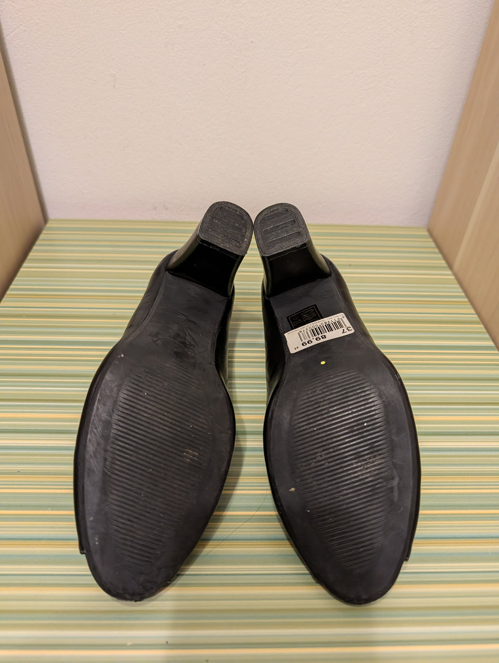 Czółenka peep-toe czarne słupek 37 - podeszwa etykieta