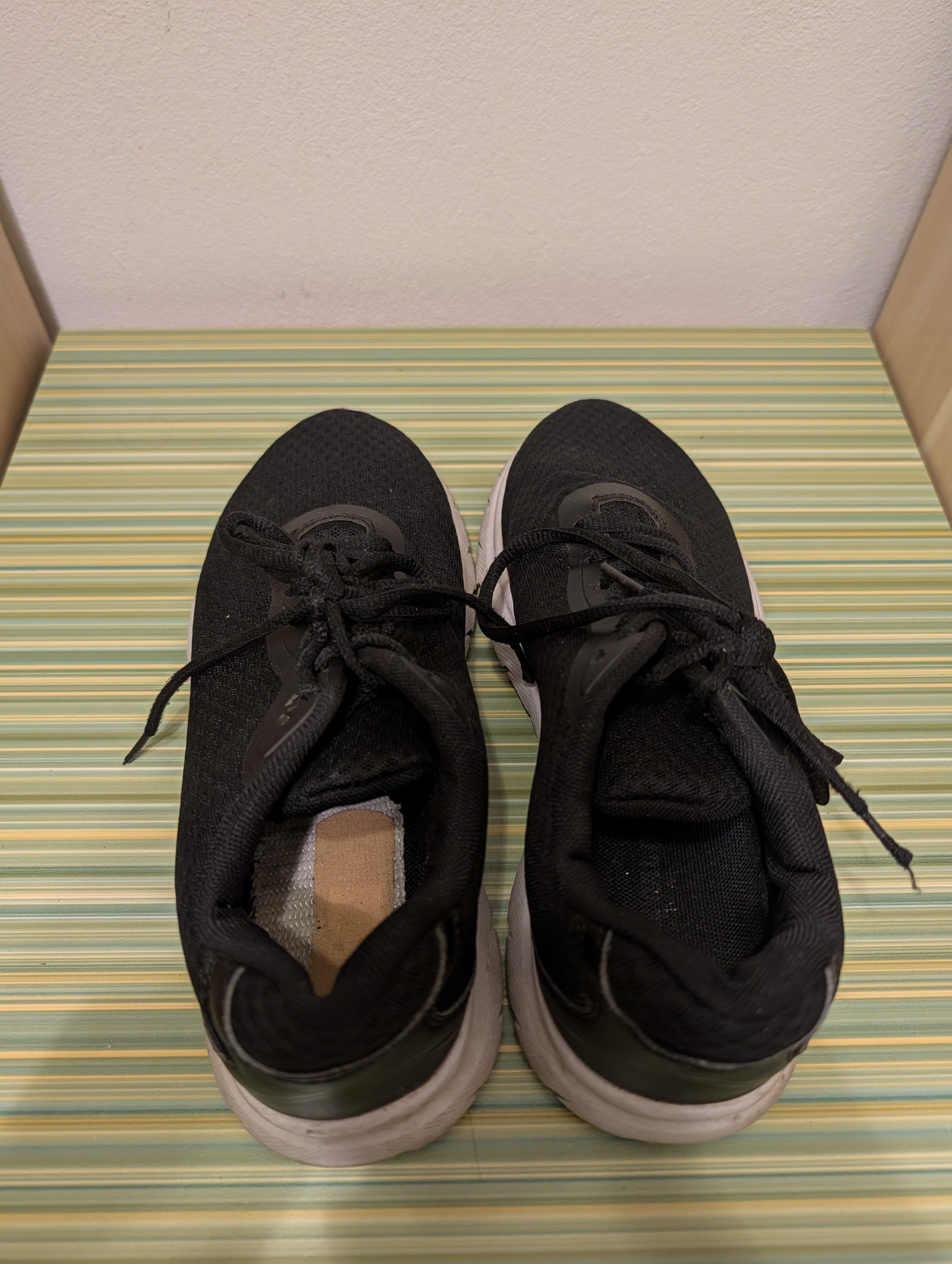 Sneakersy czarne mesh 39 - góra wkładka
