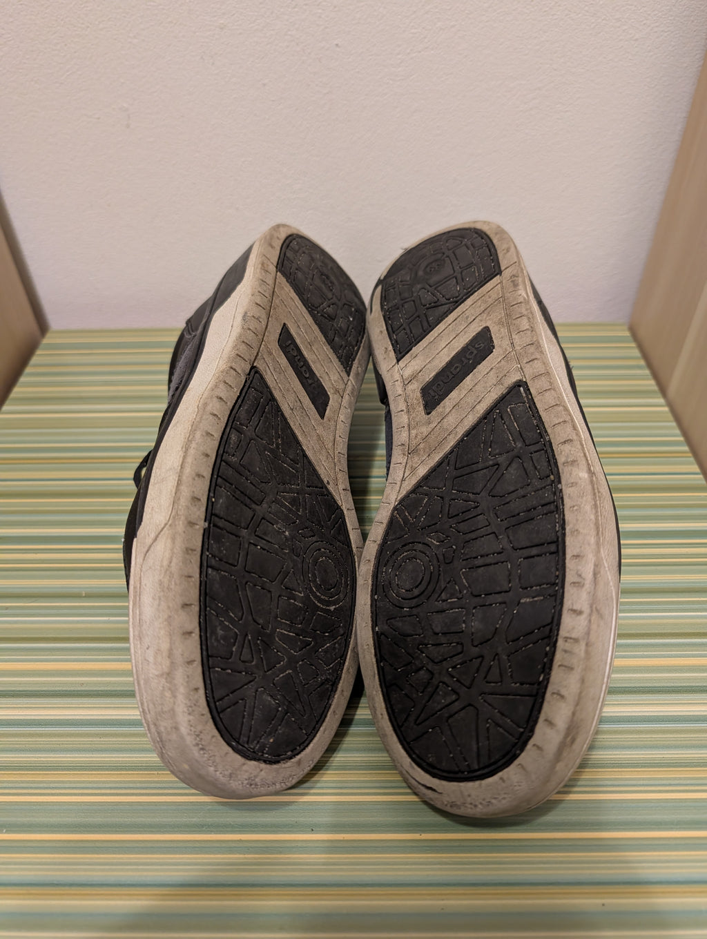 Sneakersy Sprandi czarne limonka 39 - podeszwa bieżnik rozmiar