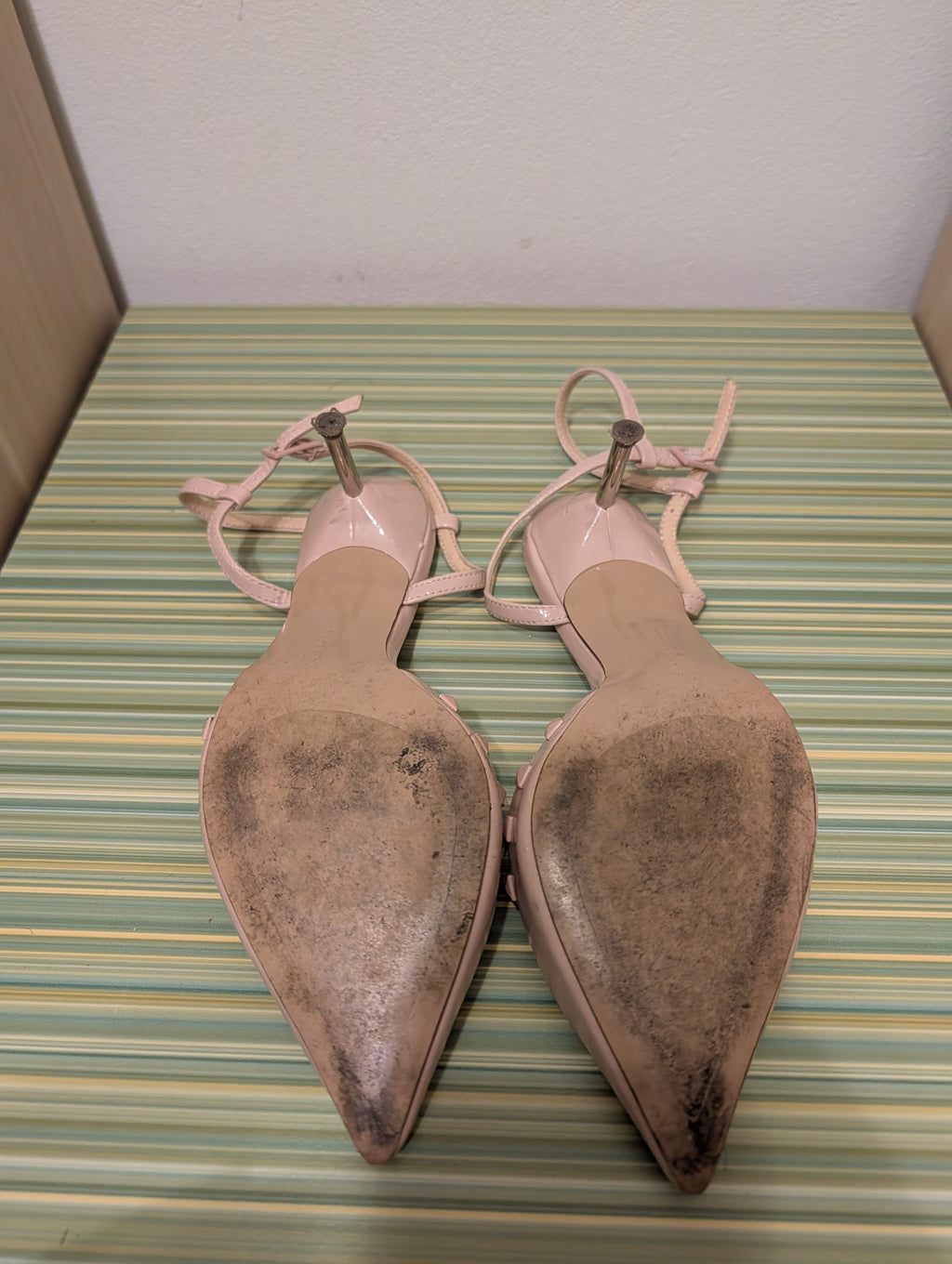 Szpilki The Shoes pudrowe 37 - podeszwa kremowa stan