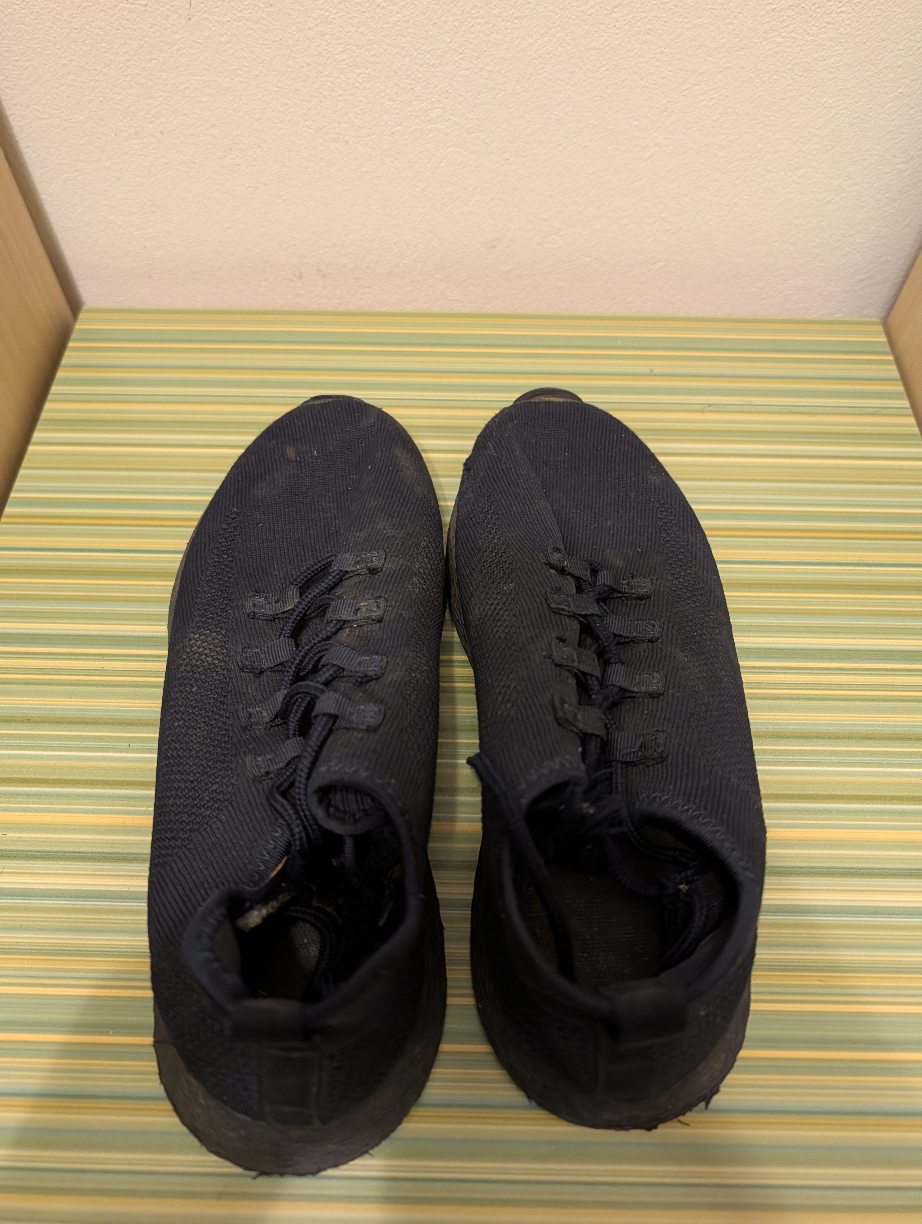 Sneakersy all-black knit 39 - gora para szeroki nosek tekstura dzianiny
