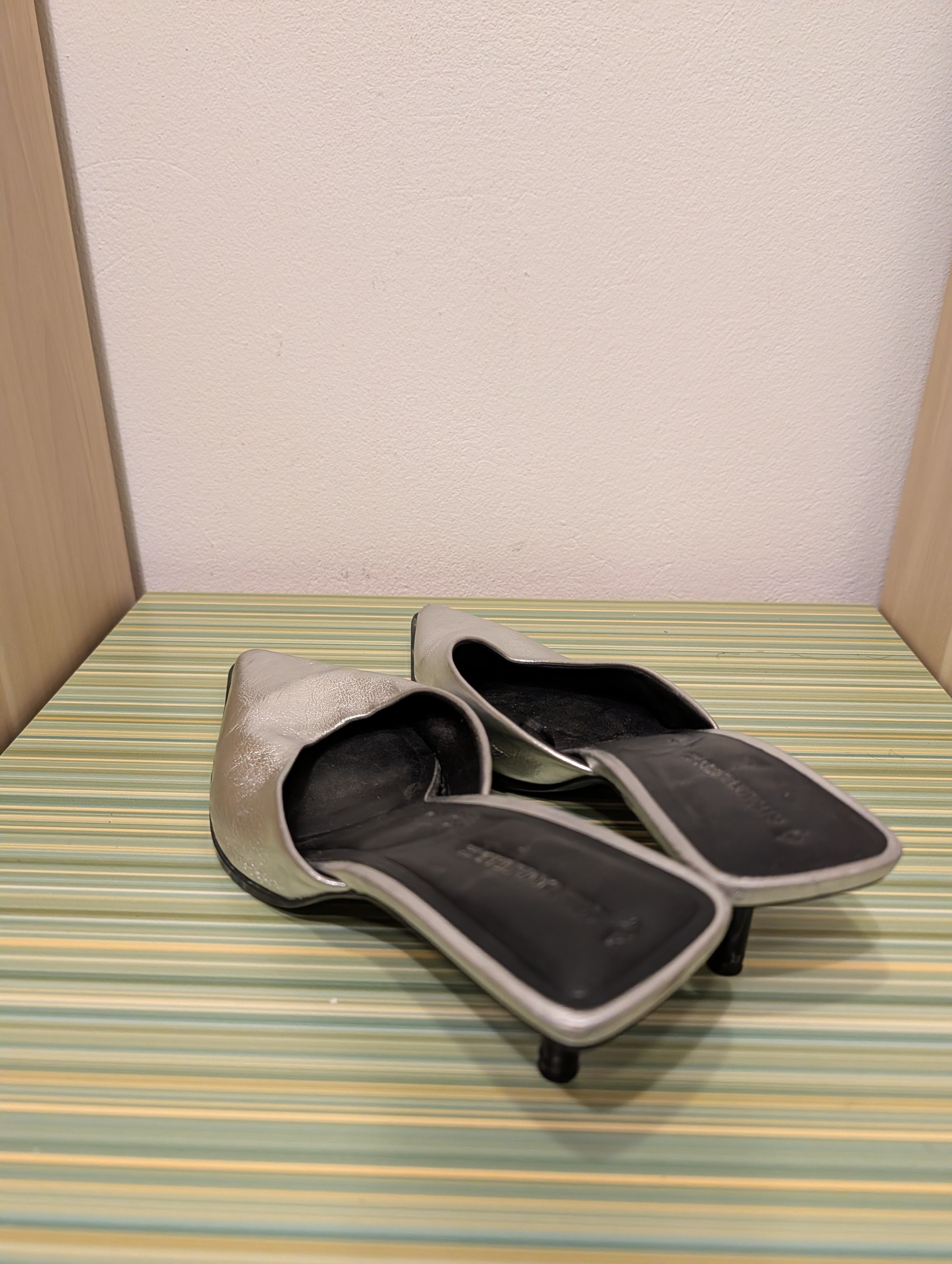 Mules Dwarfies srebrne 38 - tyl para otwarta pieta kitten heel